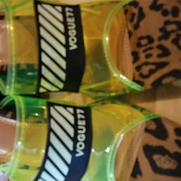 Cape Robbin shoes - Picture 6 of 7